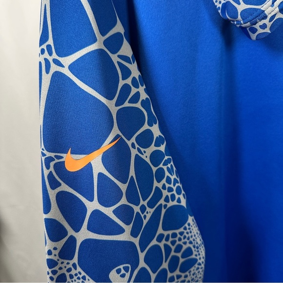 Nike LeBron ThermaFit Performance Hoodie Blue Grey Men’s XL 2014 Limited Release - Picture 16 of 16